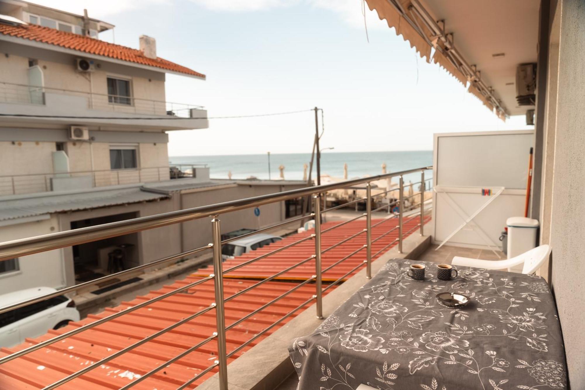 Aktis Sea View Studios Peraía Exterior foto